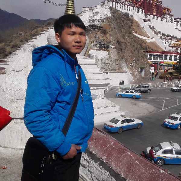 广西33岁单身帅哥真诚找对象-鸡西征婚相亲网
