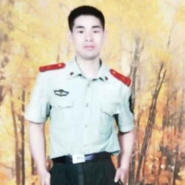 江西37岁单身帅哥真诚找对象-鸡西征婚相亲网