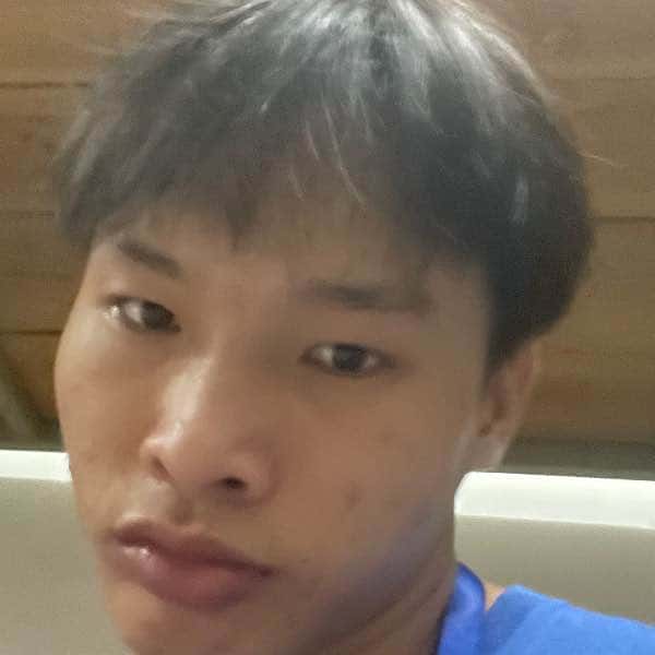海南19岁单身帅哥真诚找对象-鸡西征婚相亲网