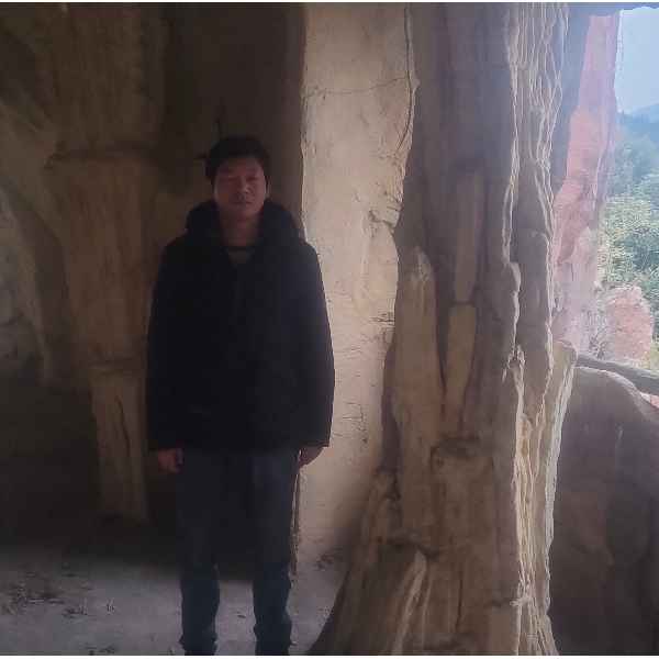 湖北34岁单身帅哥真诚找对象-鸡西征婚相亲网