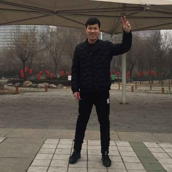 山西34岁单身帅哥真诚找对象-鸡西征婚相亲网