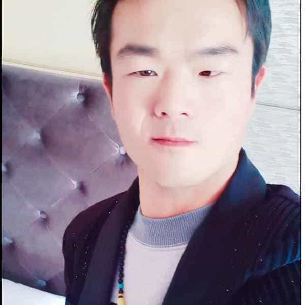 青海30岁单身帅哥真诚找对象-鸡西征婚相亲网