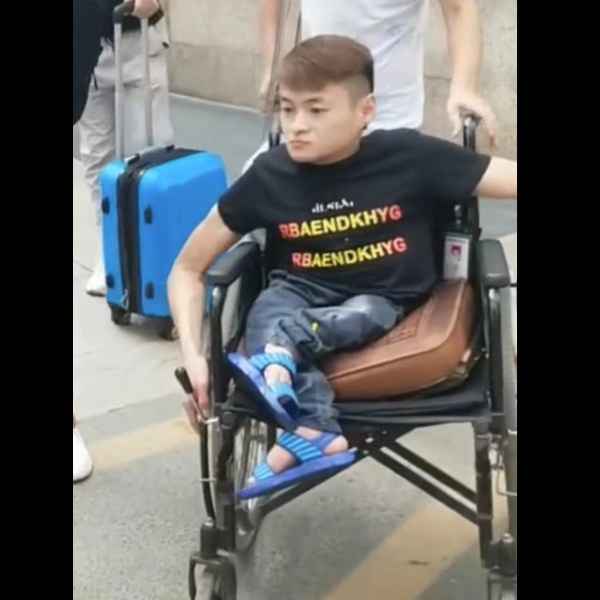 广西30岁单身帅哥真诚找对象-鸡西征婚相亲网