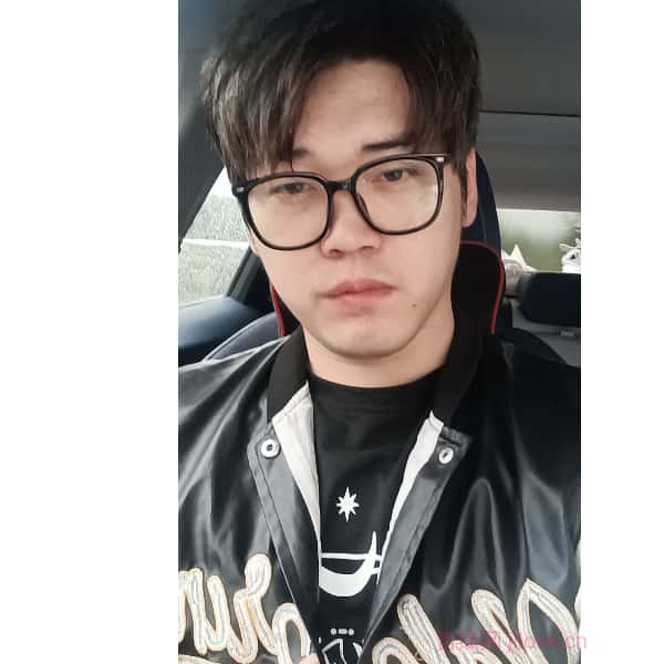 江苏27岁单身帅哥真诚找对象-鸡西征婚相亲网