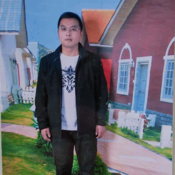 四川35岁单身帅哥真诚找对象-鸡西征婚相亲网