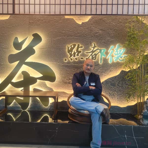广东35岁单身帅哥真诚找对象-鸡西征婚相亲网