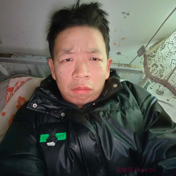 河南33岁单身帅哥真诚找对象-鸡西征婚相亲网